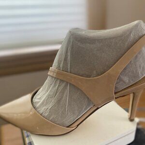 Calvin Klein Geena 2 Shoes, Light Natural, Size 9